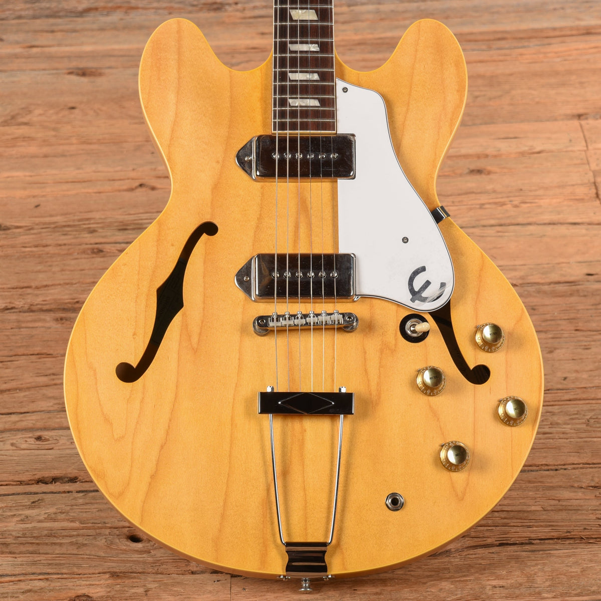 Epiphone Revolution Casino Natural - Dave Amato of REO Speedwagon - MusicMarket