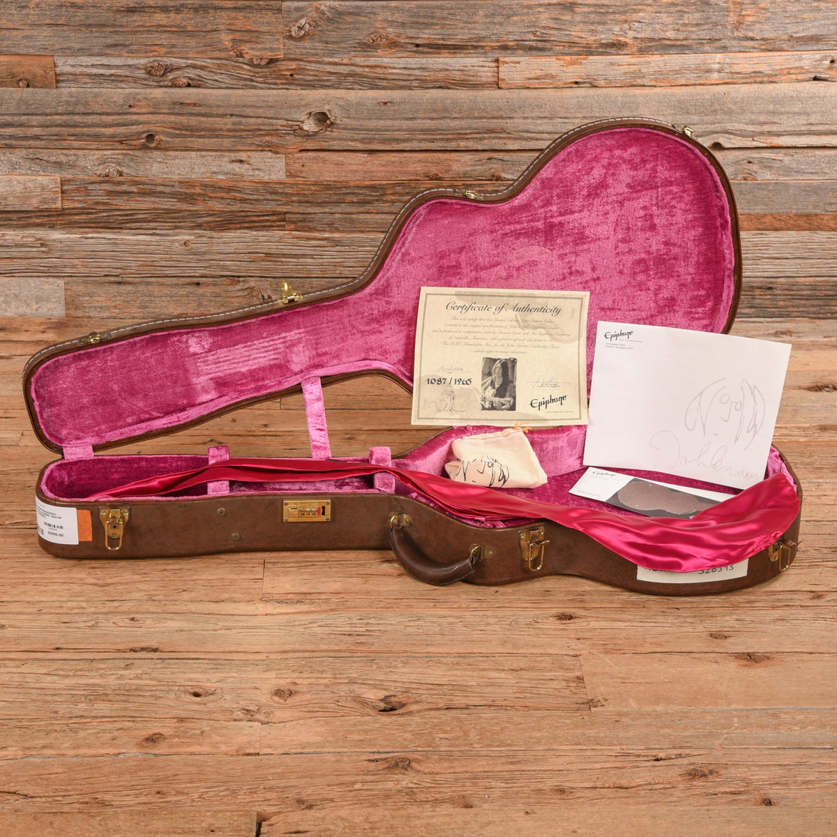 Epiphone Revolution Casino Natural - Dave Amato of REO Speedwagon - View 9 | MusicMarket