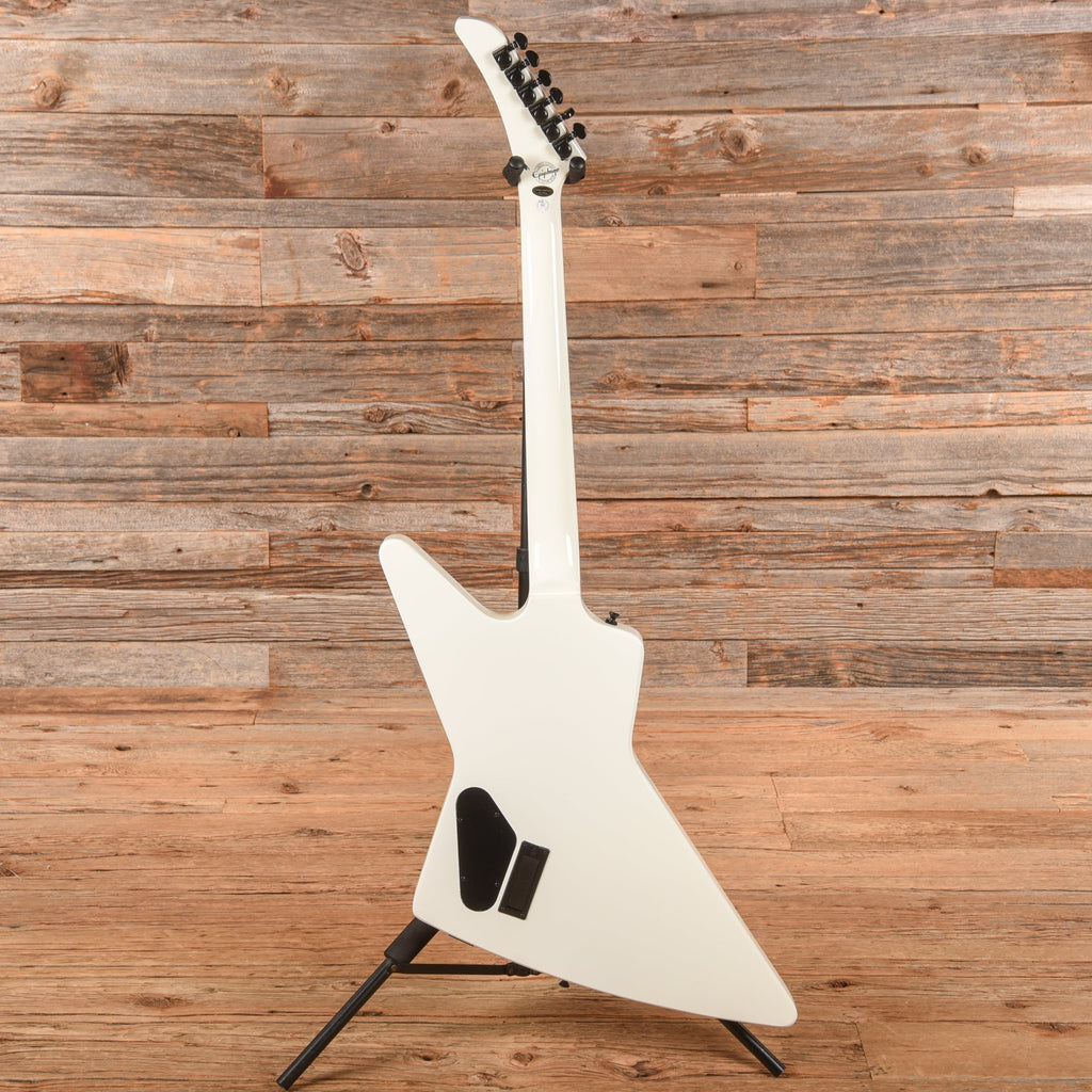 Epiphone '84 Explorer-EX Alpine White 2019 - View 5 | MusicMarket