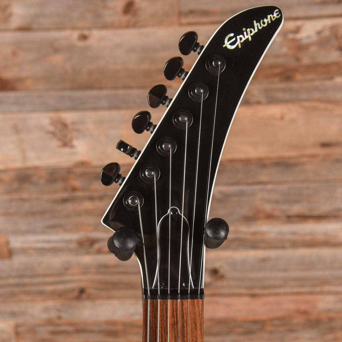 Epiphone '84 Explorer-EX Alpine White 2019 - View 6 | MusicMarket