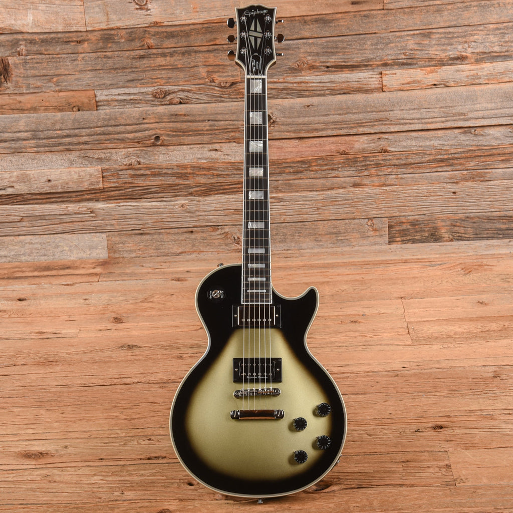 Epiphone Adam Jones Signature '79 Les Paul Custom Antique Silverburst 2024 - View 4 | MusicMarket