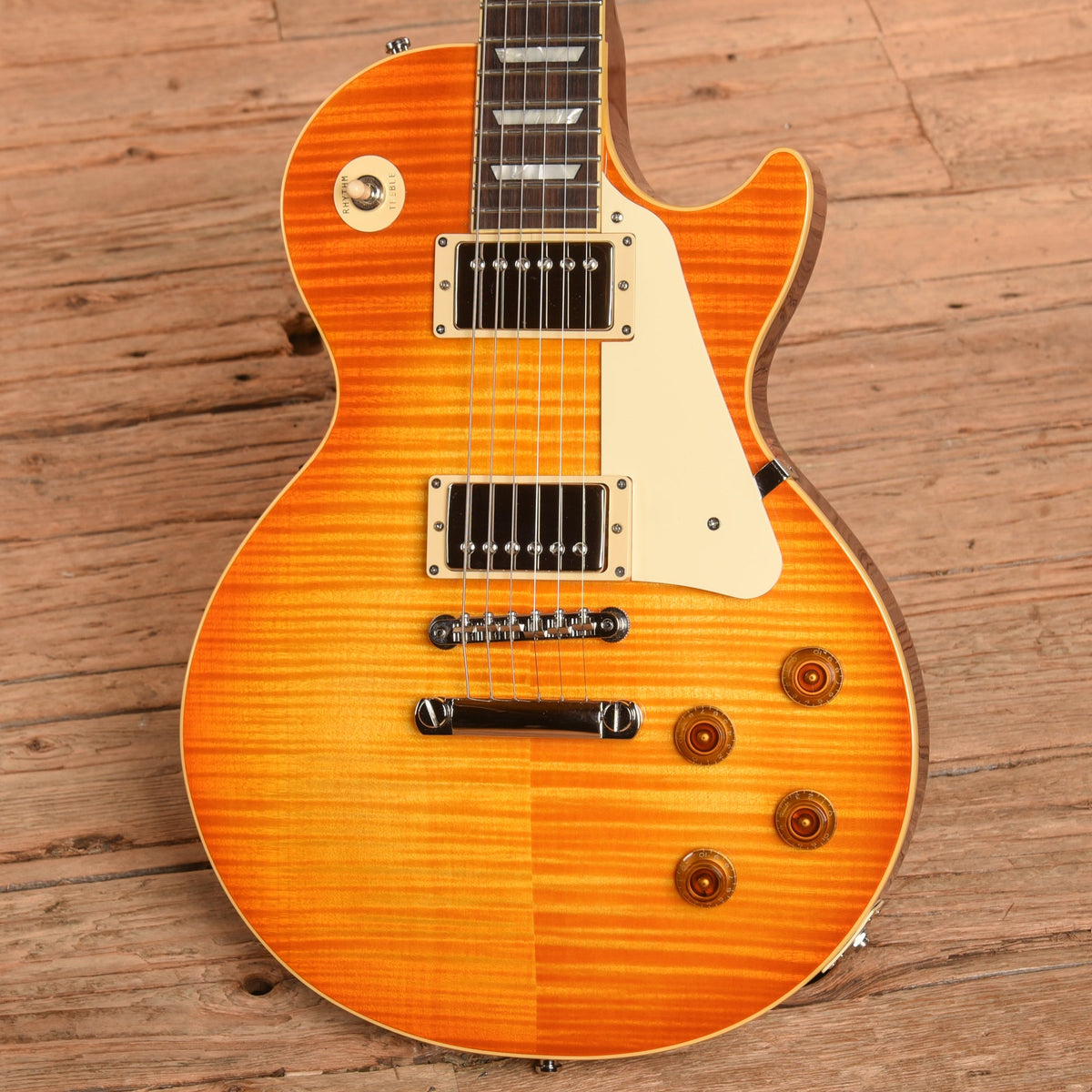 Epiphone Elitist Les Paul Sunburst - View 2 | MusicMarket