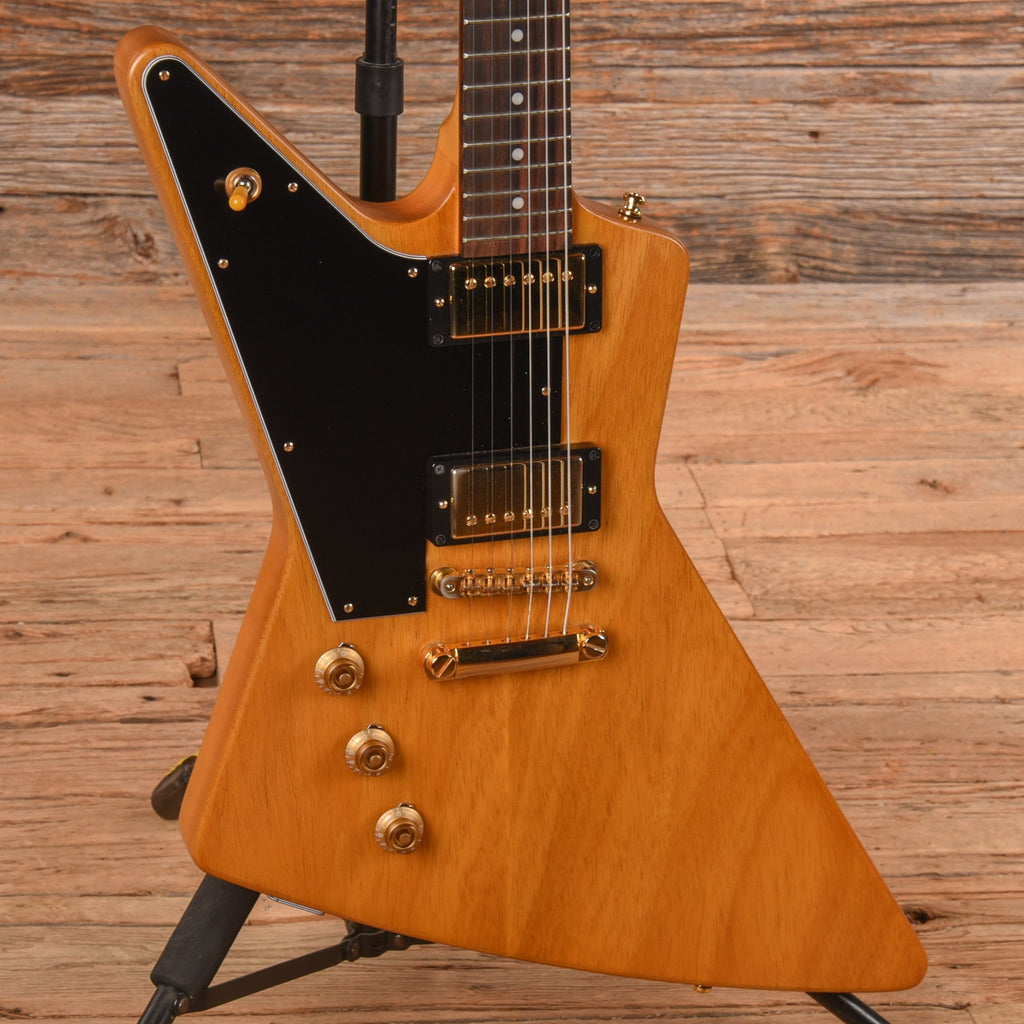 Epiphone "Inspired by Gibson Custom" '58 Korina Explorer Antique Natural 2022 LEFTY - View 2 | MusicMarket