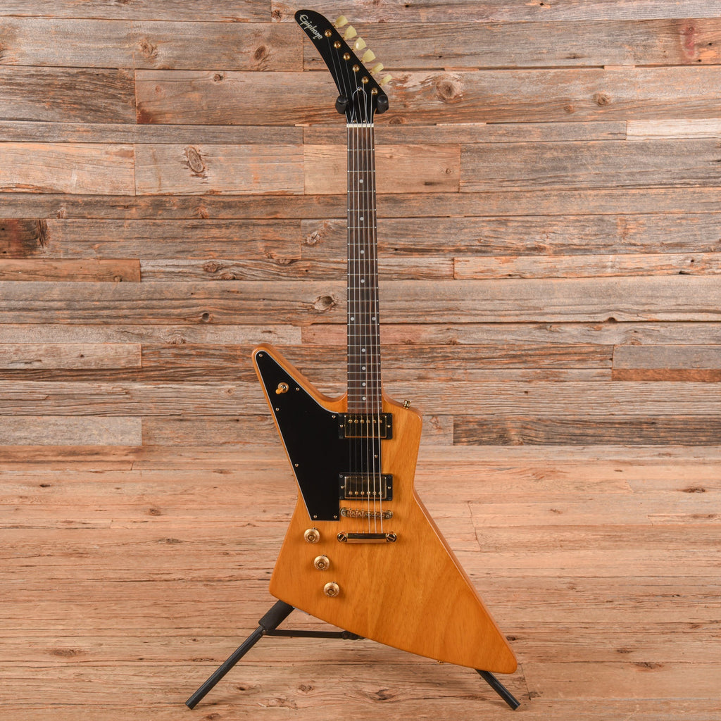 Epiphone "Inspired by Gibson Custom" '58 Korina Explorer Antique Natural 2022 LEFTY - View 4 | MusicMarket