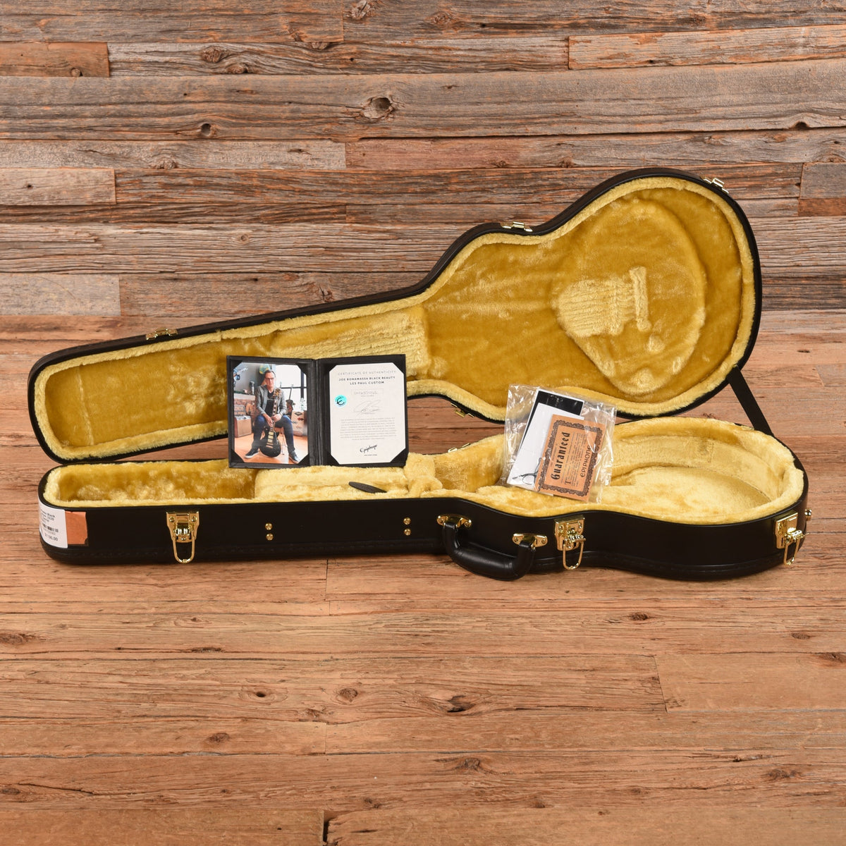 Epiphone Joe Bonamassa Black Beauty Les Paul Custom Ebony 2020 - View 8 | MusicMarket