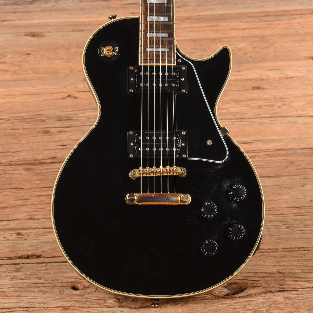 Epiphone Les Paul Classic Custom Pro Ebony 2017 - MusicMarket