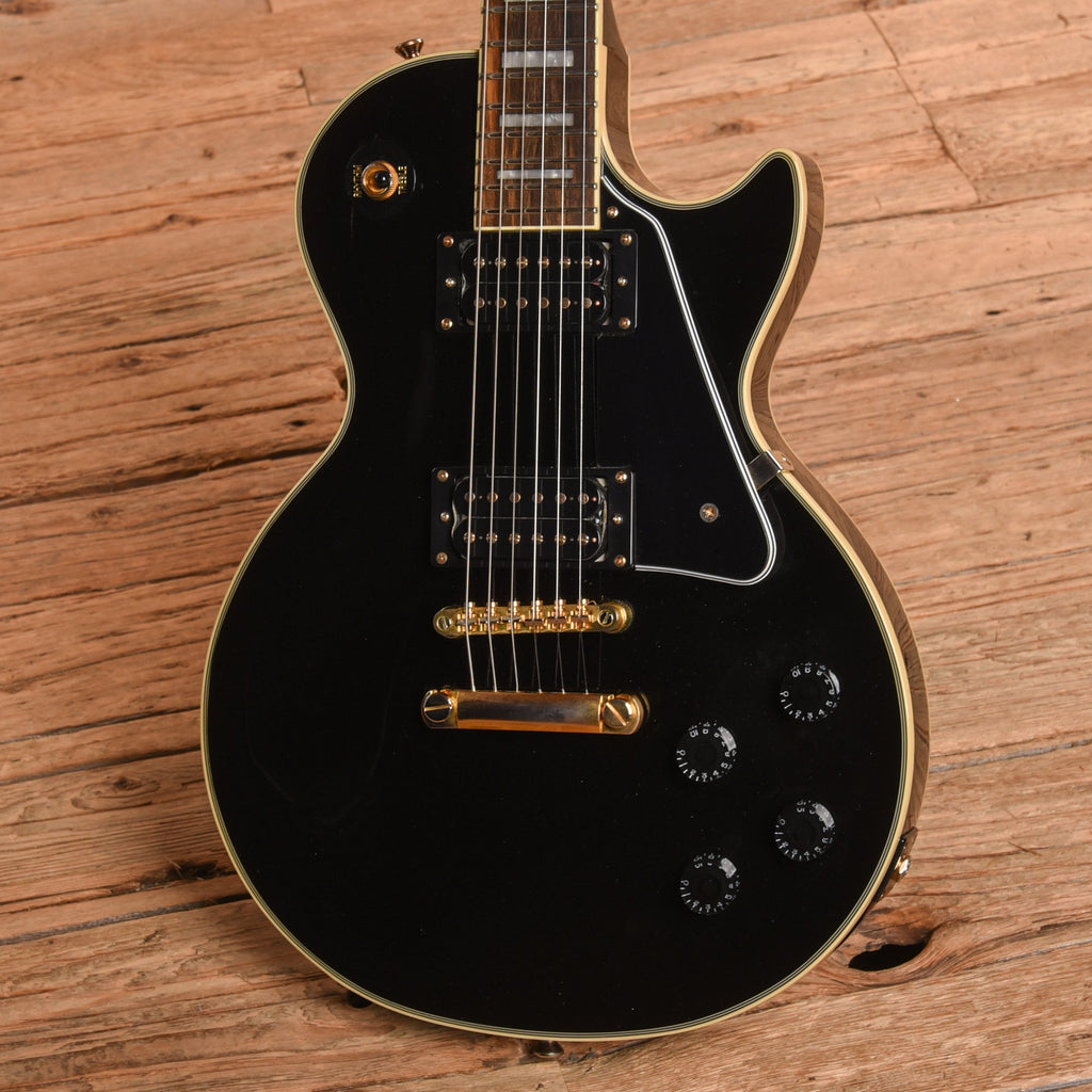 Epiphone Les Paul Classic Custom Pro Ebony 2017 - View 2 | MusicMarket