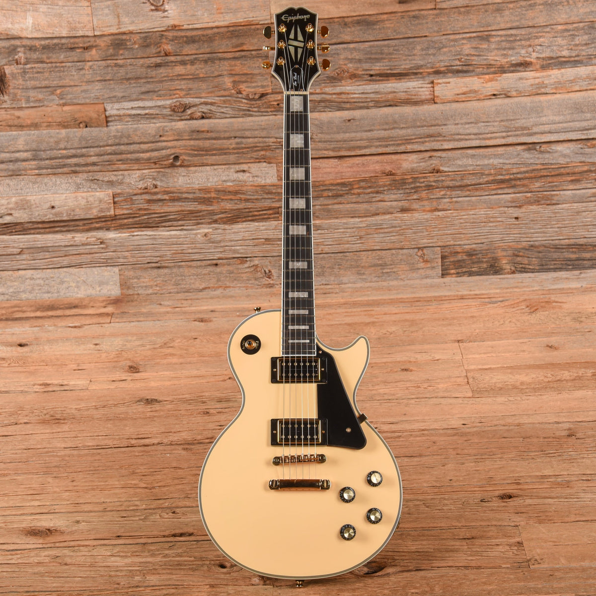 Epiphone Les Paul Custom Blackback Pro Antique Ivory 2021 - View 4 | MusicMarket