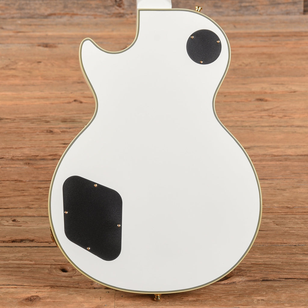 Epiphone Les Paul Custom White 2020 - View 3 | MusicMarket