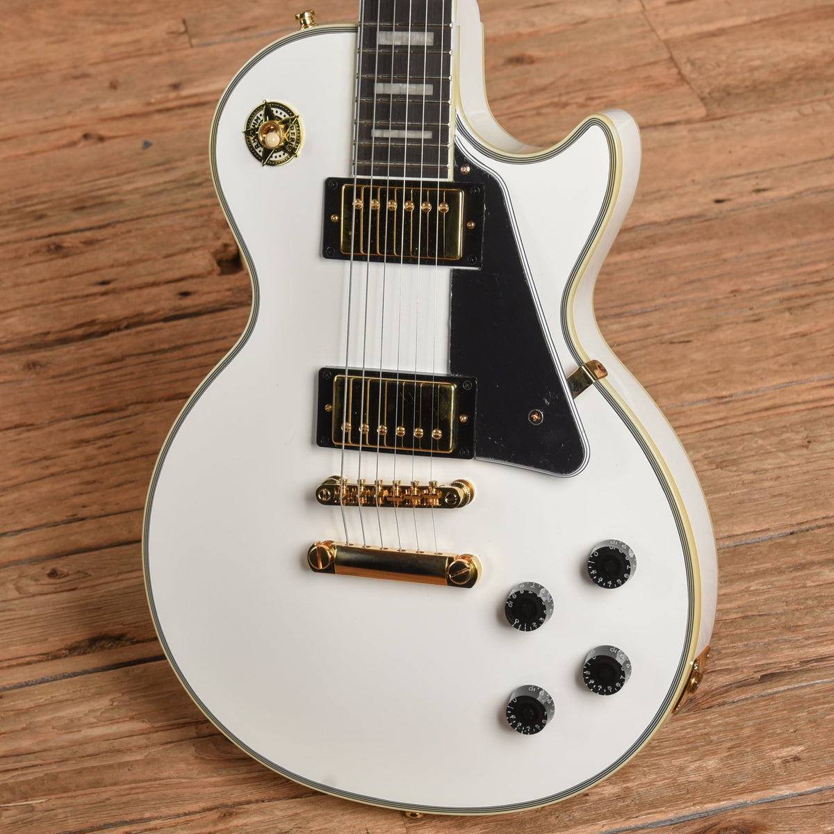 Epiphone Les Paul Custom White 2020 - View 2 | MusicMarket