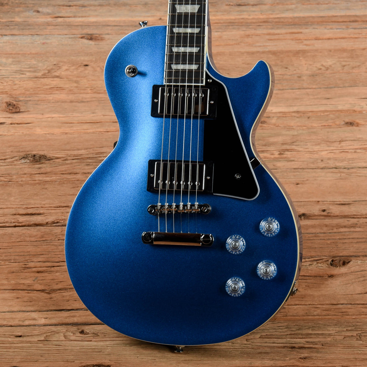 Epiphone Les Paul Modern Radio Blue Metallic 2021 - View 2 | MusicMarket