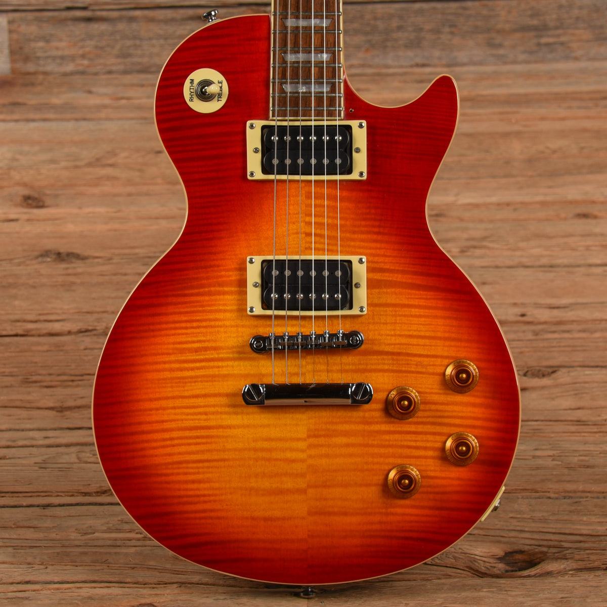 Epiphone Les Paul Standard Plus Top Cherry Sunburst 2003 - MusicMarket
