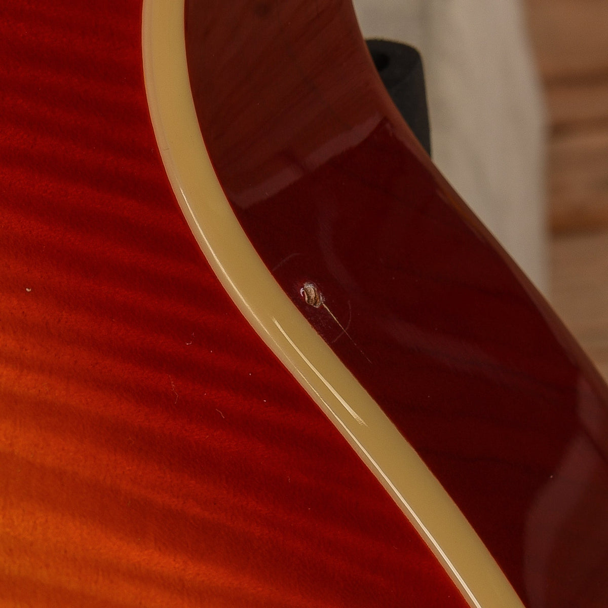 Epiphone Les Paul Standard Plus Top Cherry Sunburst 2003 - View 10 | MusicMarket