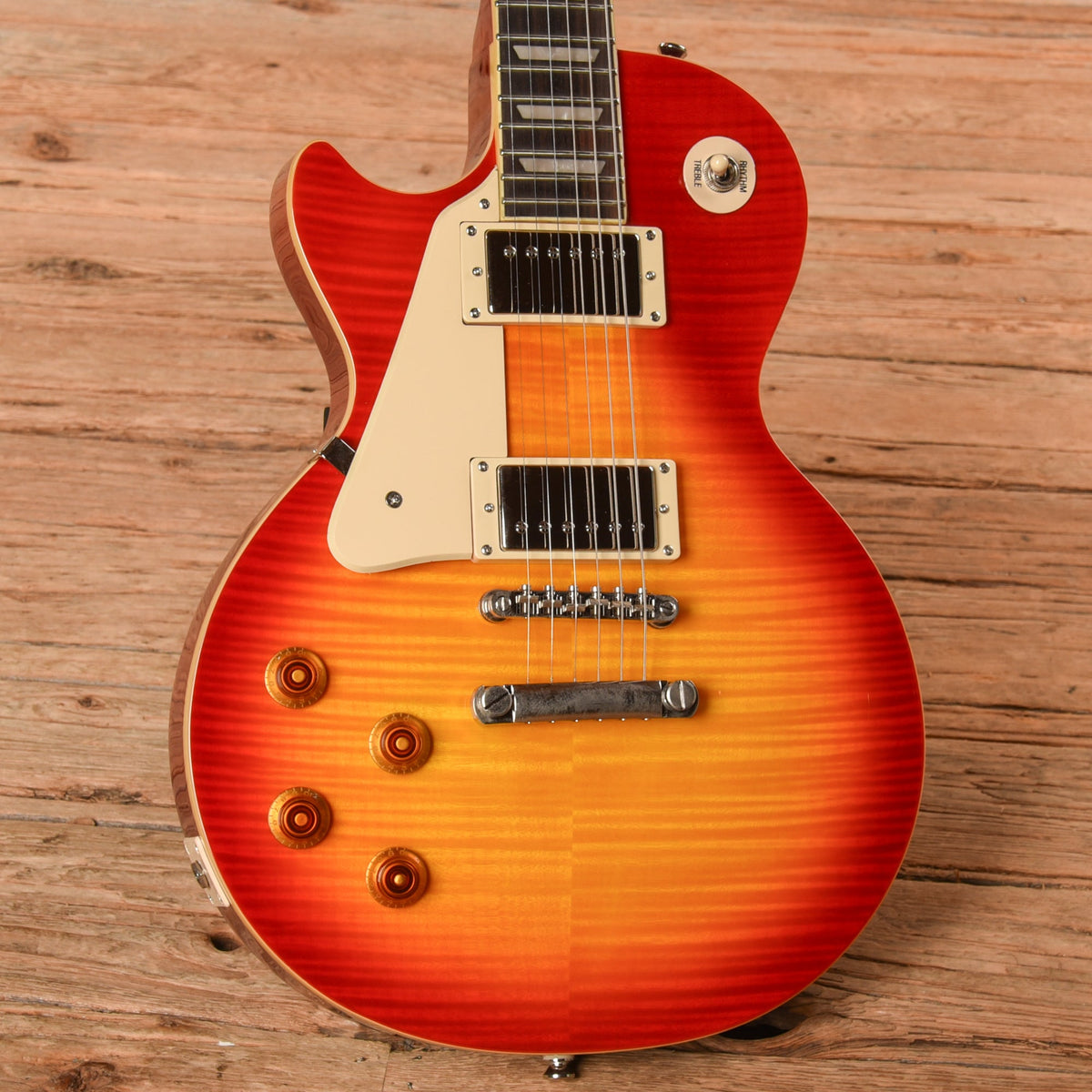 Epiphone Les Paul Standard Plus Top Pro Cherry Sunburst 2014 LEFTY - View 2 | MusicMarket