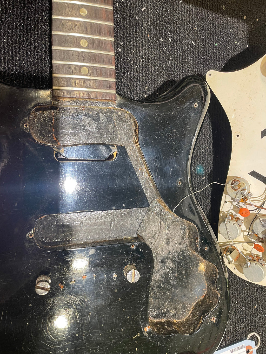 Epiphone Olympic Double Black 1965 - View 18 | MusicMarket