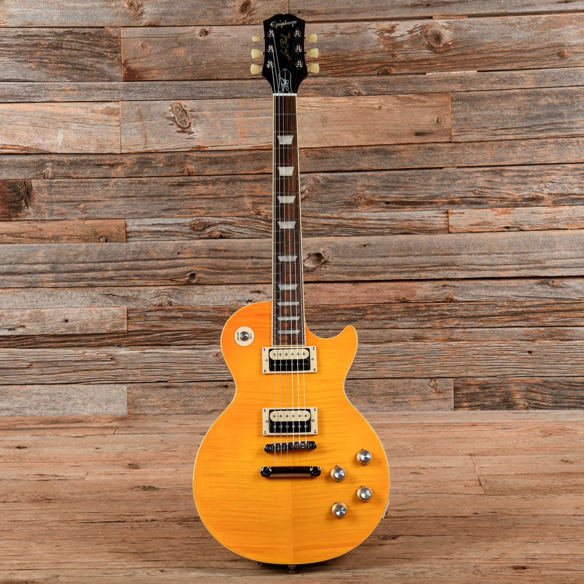 Epiphone Slash Signature Les Paul Standard Appetite Burst 2021 - View 4 | MusicMarket