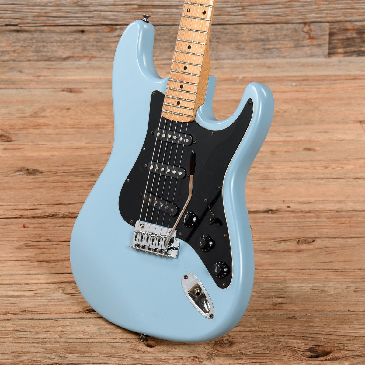 Epiphone Strat Style Korean Porsche Blue Refin - View 2 | MusicMarket