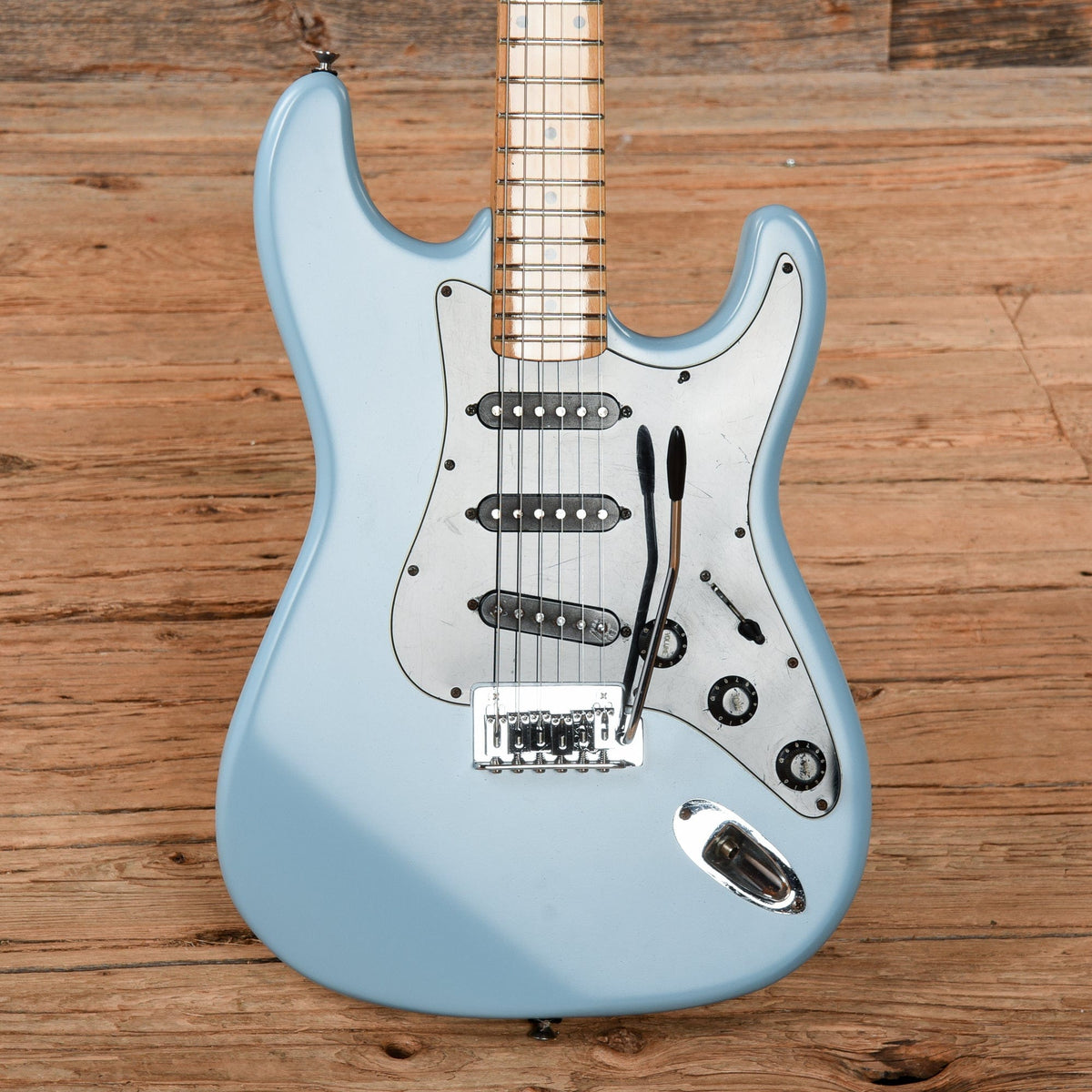 Epiphone Strat Style Korean Porsche Blue Refin - View 8 | MusicMarket