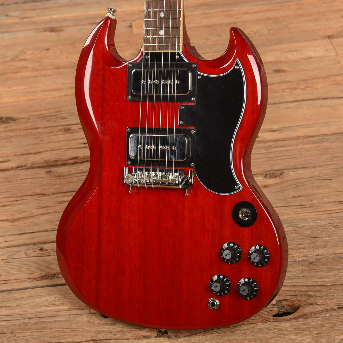 Epiphone Tony Iommi Signature SG Special Cherry 2022 - View 2 | MusicMarket