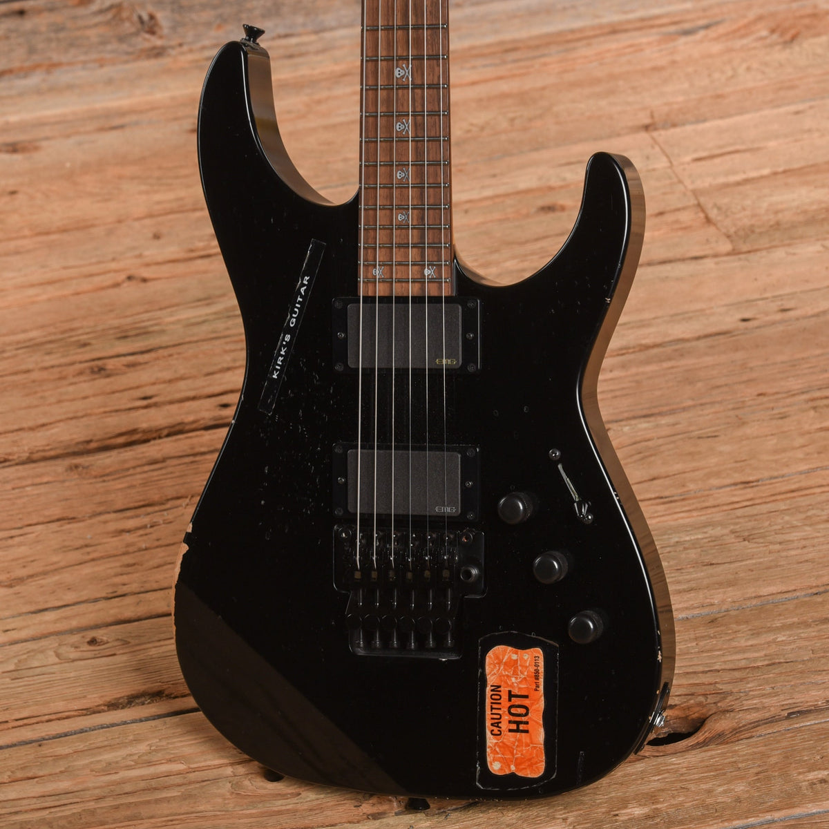 ESP KH-2 Vintage Kirk Hammett Signature Black - View 2 | MusicMarket