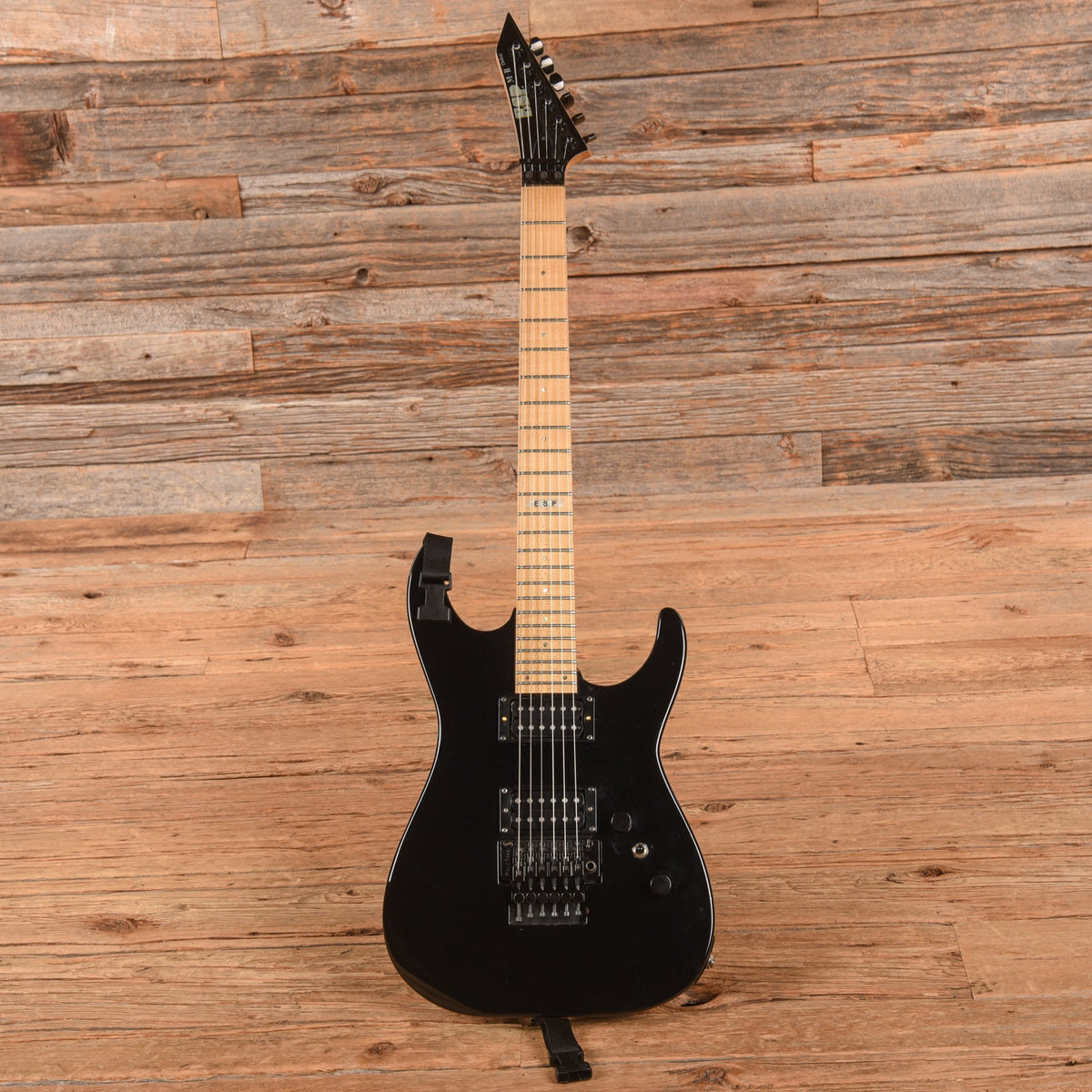 ESP M-II Deluxe Black 1998 - View 4 | MusicMarket