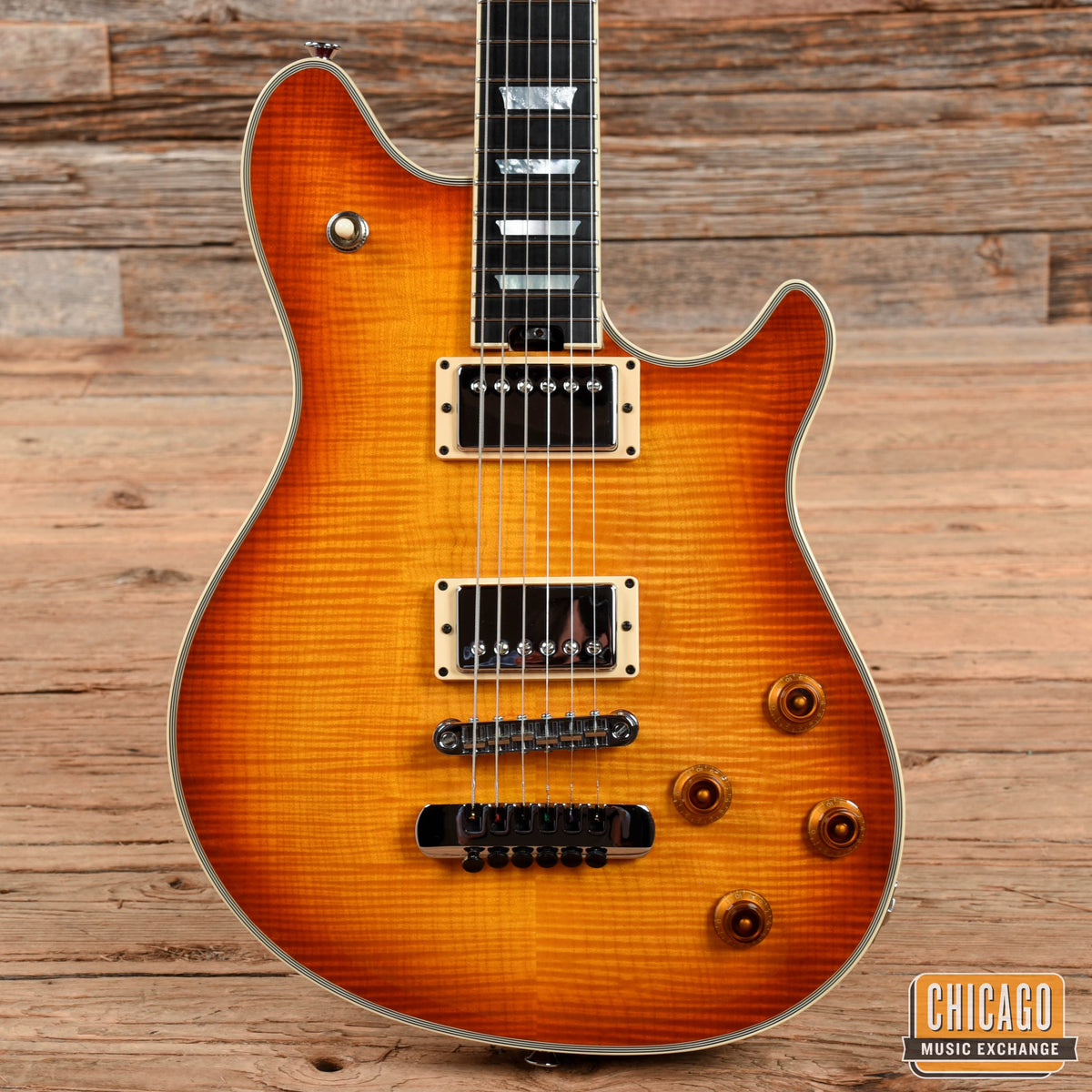 EVH Wolfgang Custom Cherry Burst - View 3 | MusicMarket