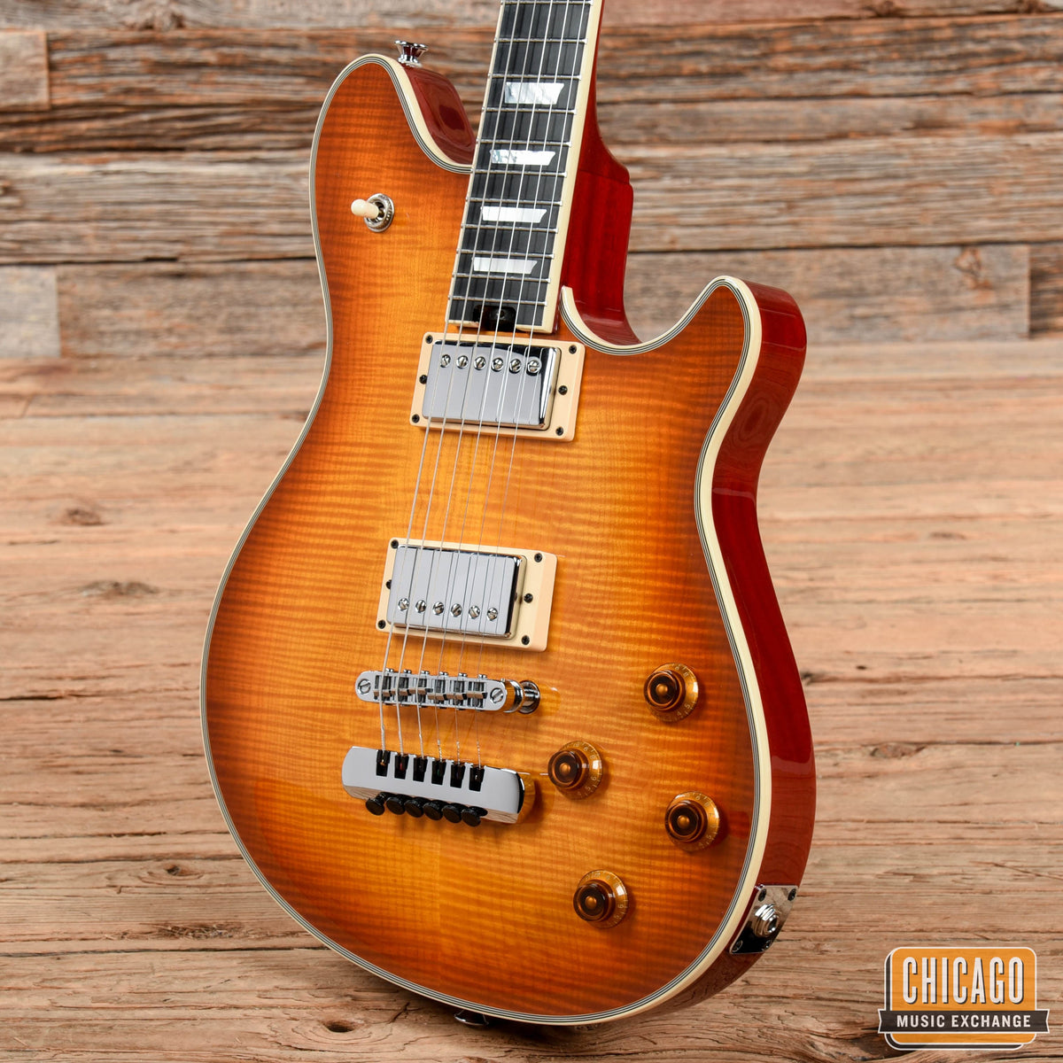 EVH Wolfgang Custom Cherry Burst - View 4 | MusicMarket