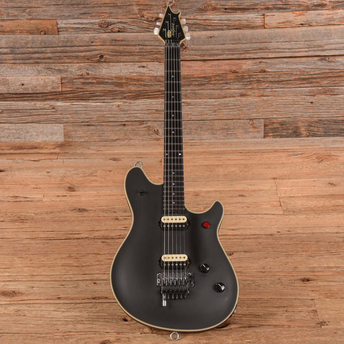 EVH Wolfgang USA Edward Van Halen Signature Stealth 2018 - View 4 | MusicMarket
