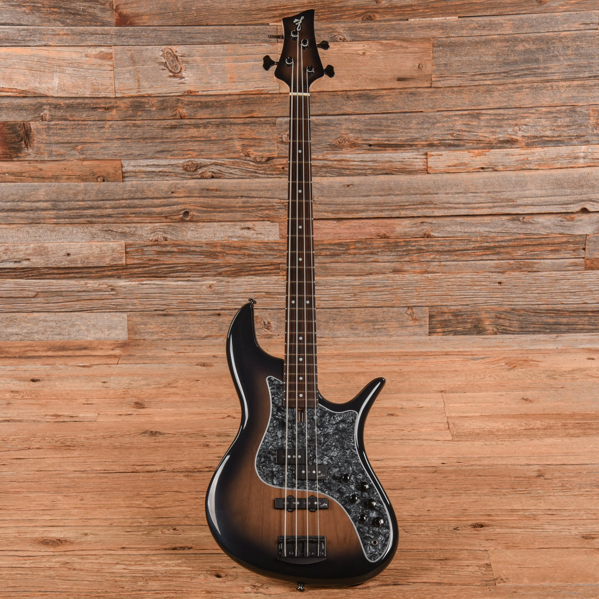 F Bass VF4-PJ Sunburst - View 4 | MusicMarket
