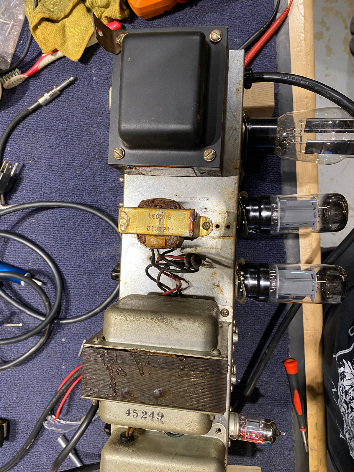 Fender Bassman 5F6A Gold Re-Tolex 1960 - View 6 | MusicMarket