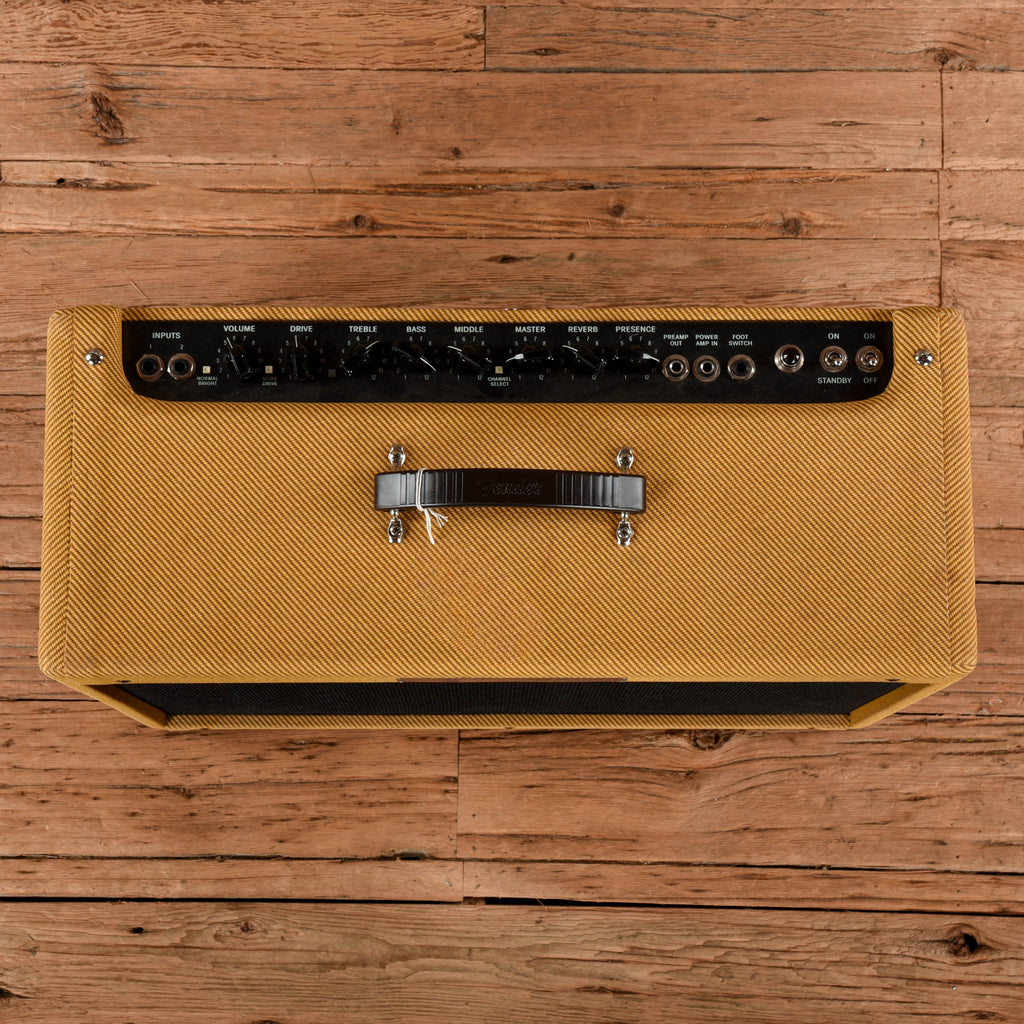 Fender Hot Rod Deluxe IV Tweed 2021 - View 3 | MusicMarket