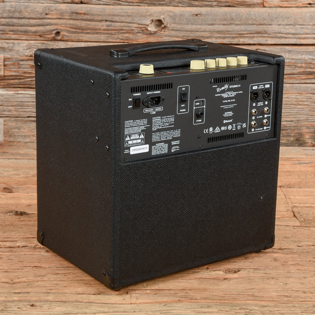 Fender Rumble Studio 40 Watt 1x10" Bass Combo 2025 - View 2 | MusicMarket