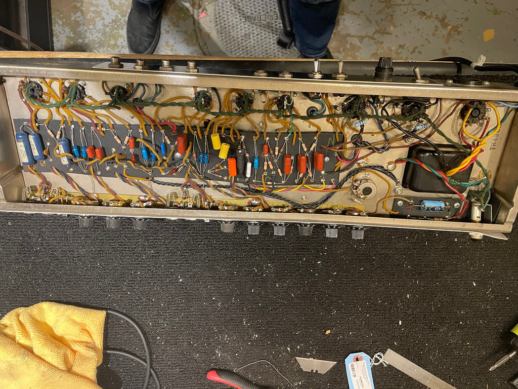 Fender Vibrolux Reverb 1965 - View 3 | MusicMarket