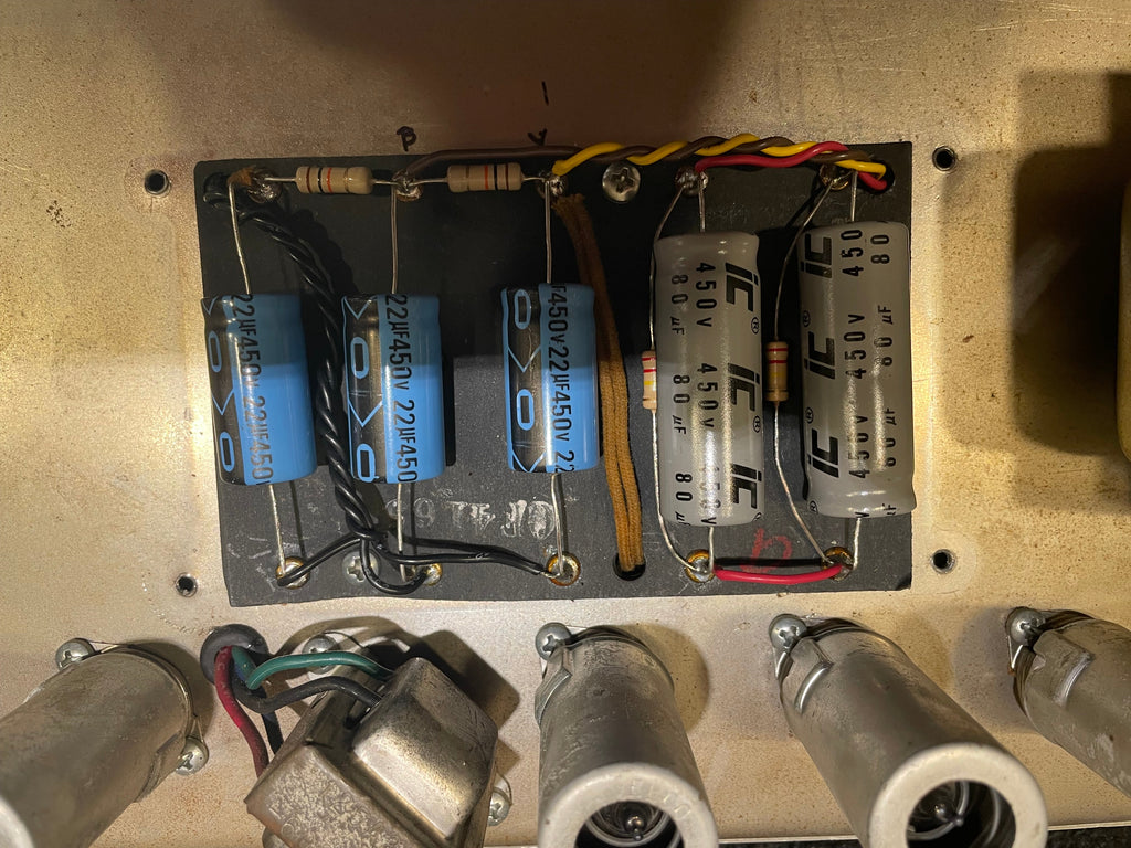 Fender Vibrolux Reverb 1965 - View 5 | MusicMarket