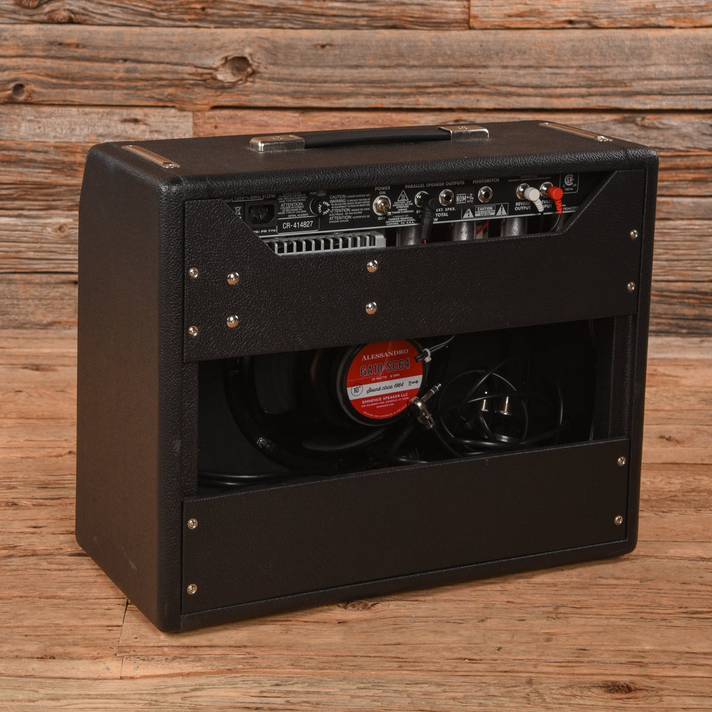Fender '65 Princeton Reverb Reissue 12-Watt 1x12" Guitar Combo Amp - View 2 | MusicMarket