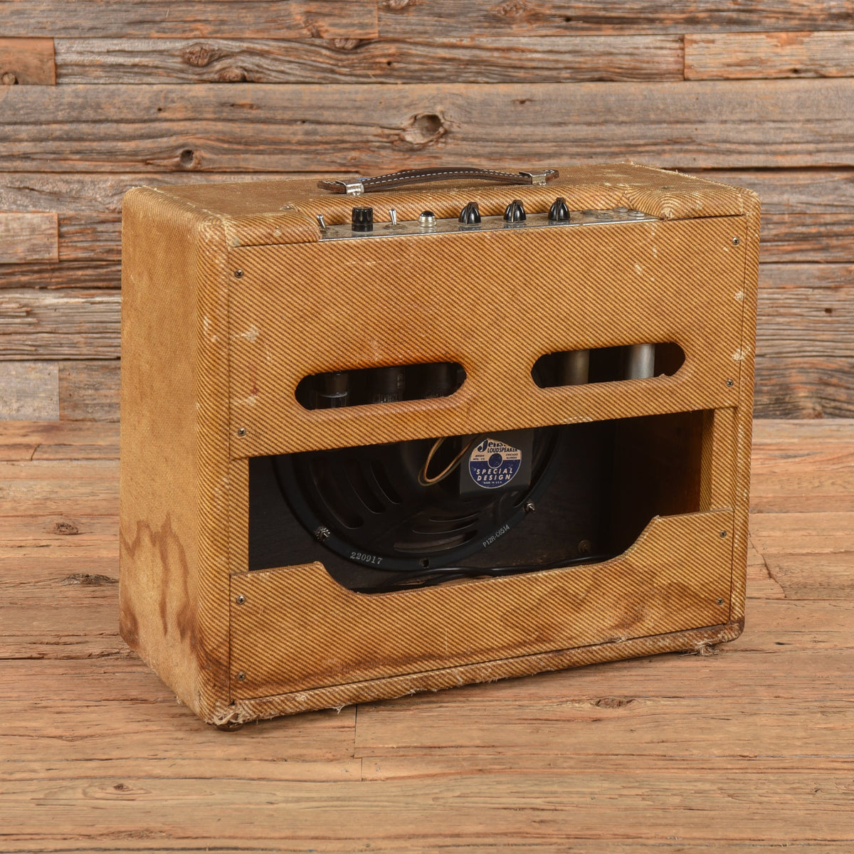 Fender Deluxe 1957 - View 2 | MusicMarket