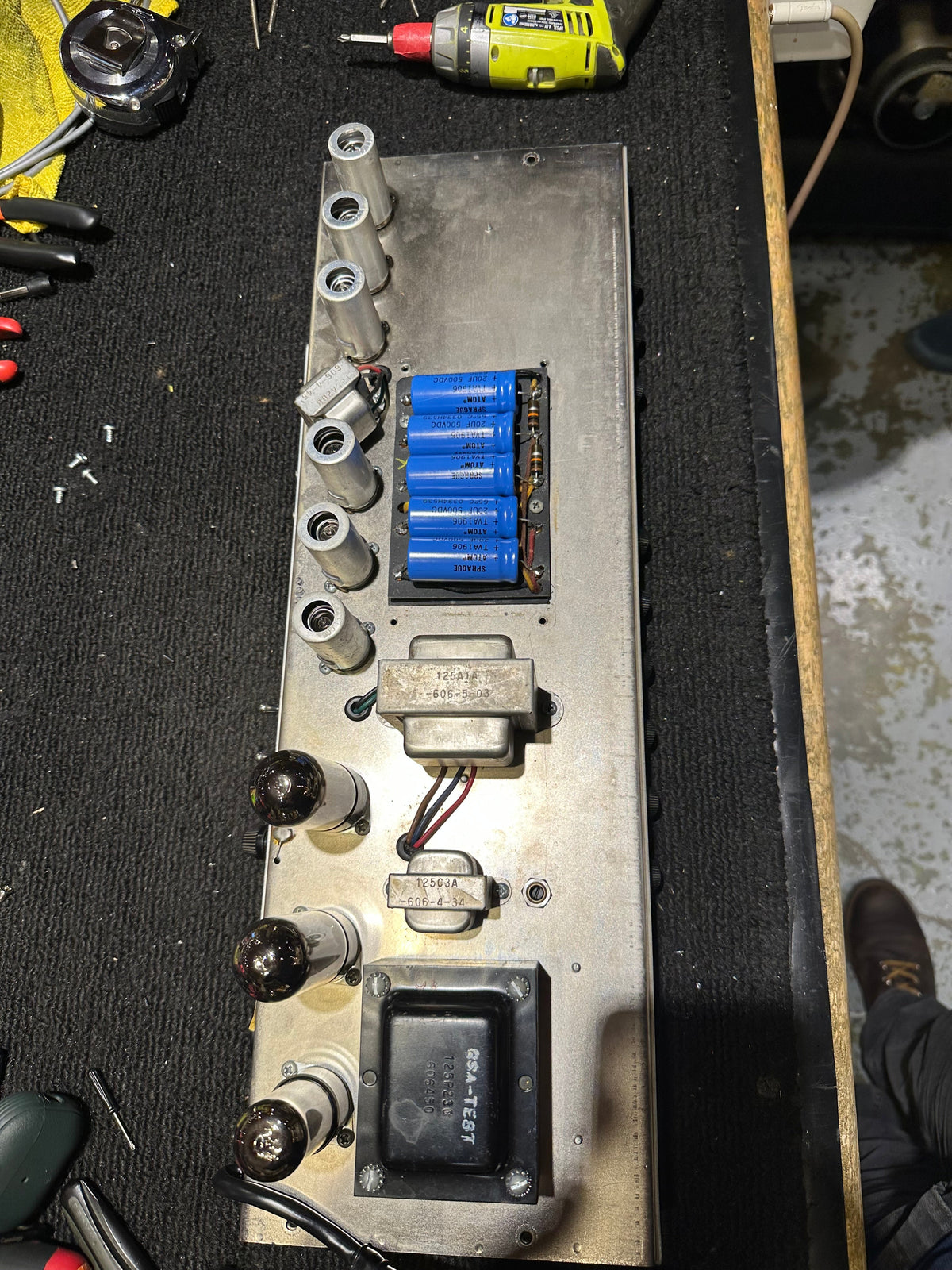 Fender Deluxe Reverb 1965 - View 8 | MusicMarket