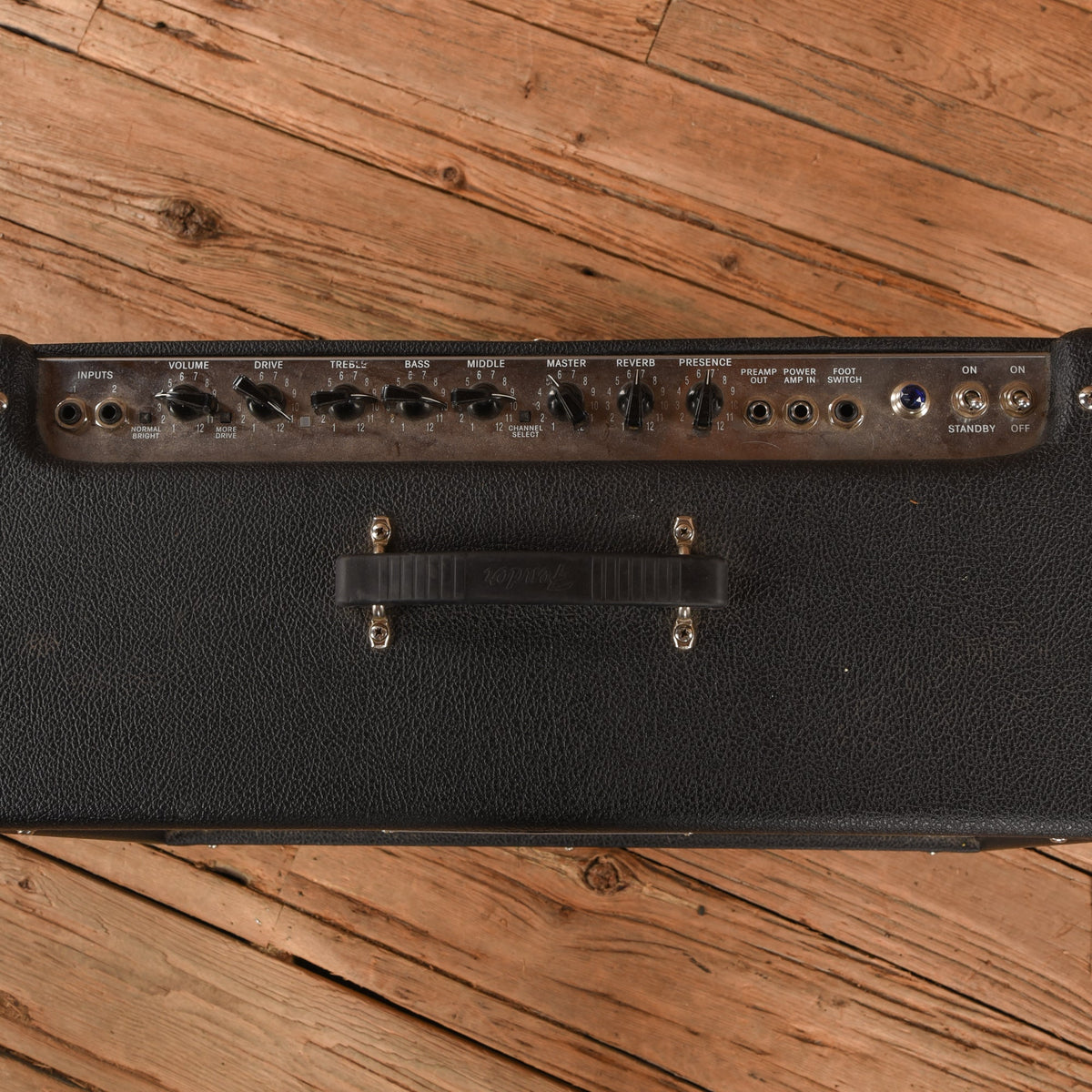 Fender Hot Rod Deluxe 3-Channel 40-Watt 1x12" Guitar Combo - View 3 | MusicMarket