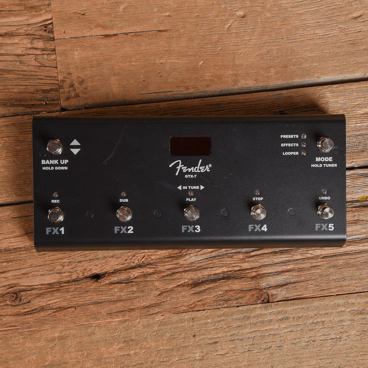 Fender Mustang GTX100 - View 4 | MusicMarket