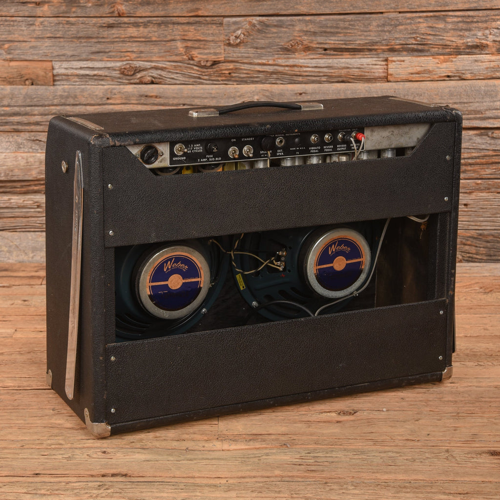 Fender Pro Reverb 2-Channel 40-Watt 2x12" Guitar Combo Amp 1967 - View 2 | MusicMarket