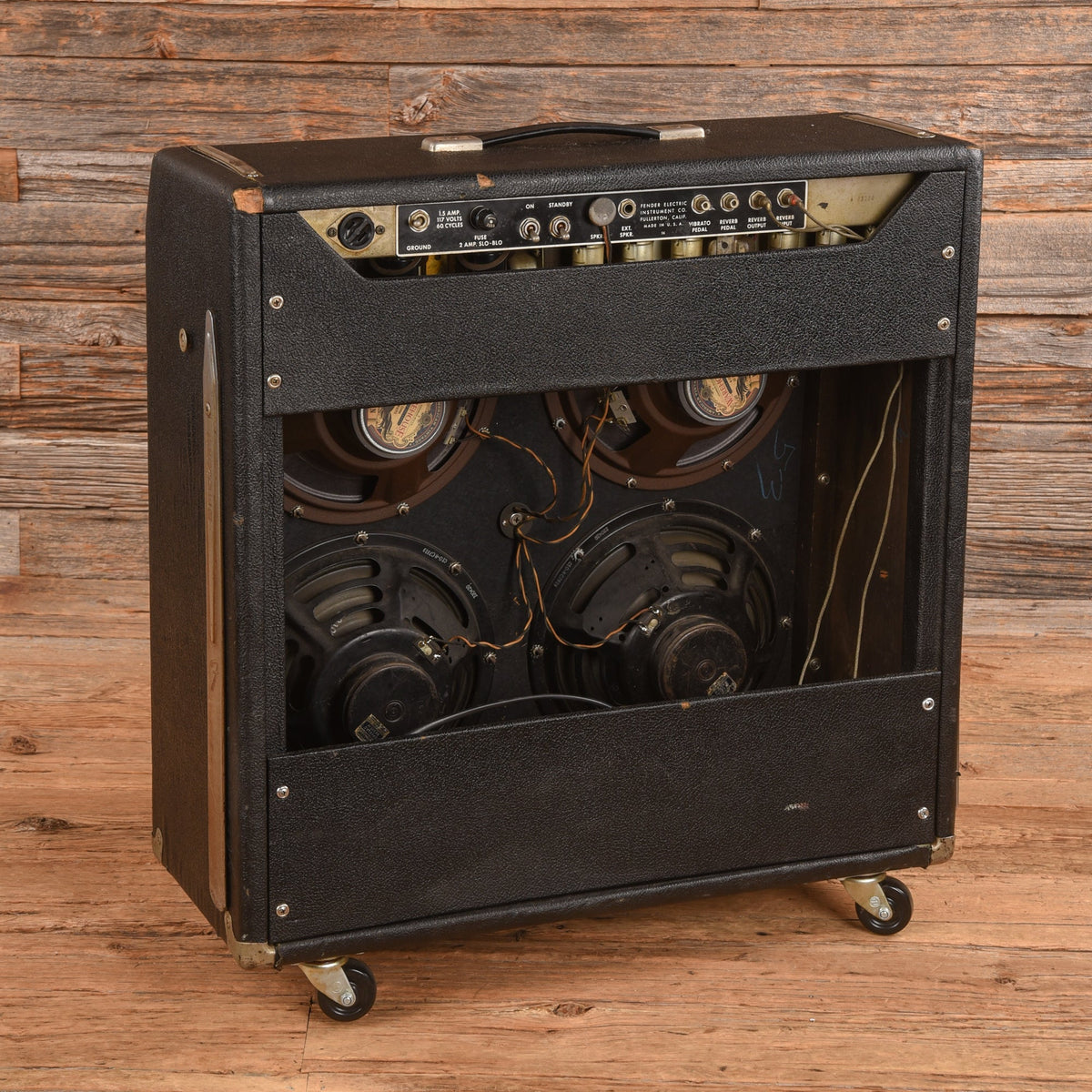 Fender Super Reverb 2-Channel 40-Watt 4x10" Guitar Combo Amp 1965 - View 2 | MusicMarket