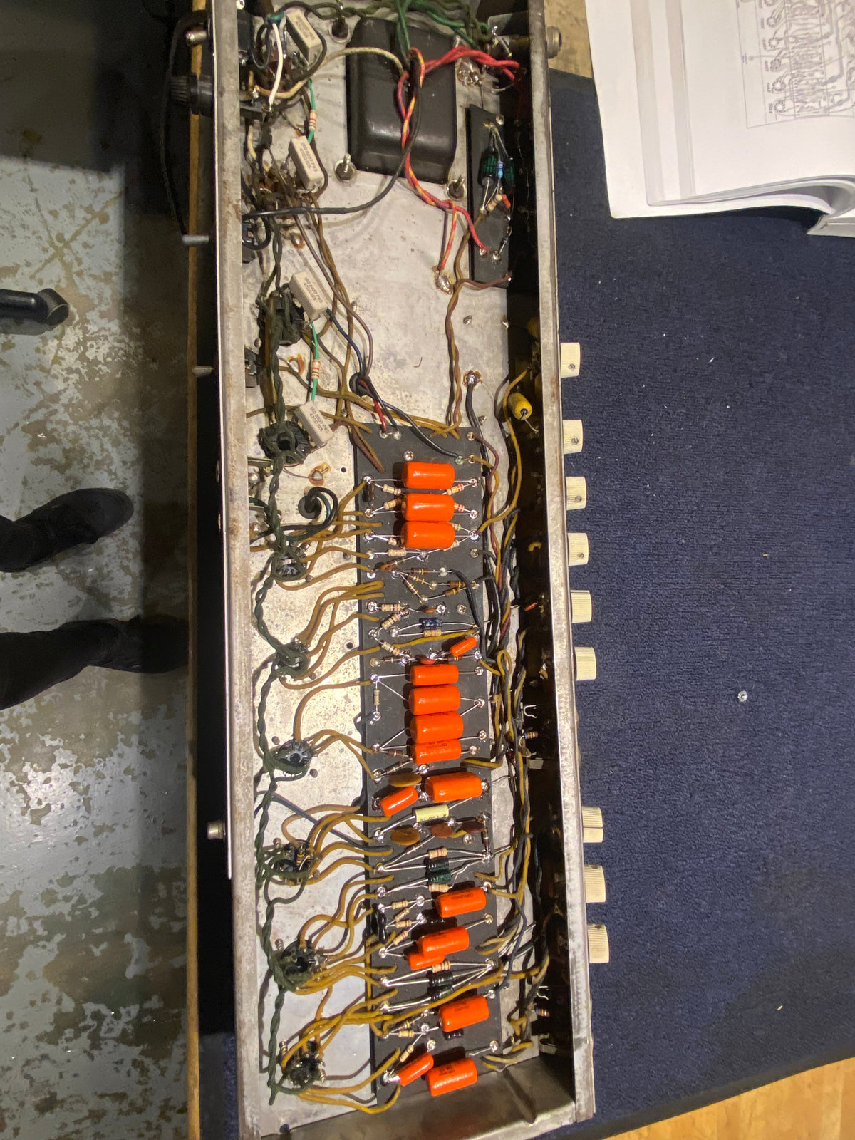 Fender Twin-Amp Blonde 1961 - View 6 | MusicMarket