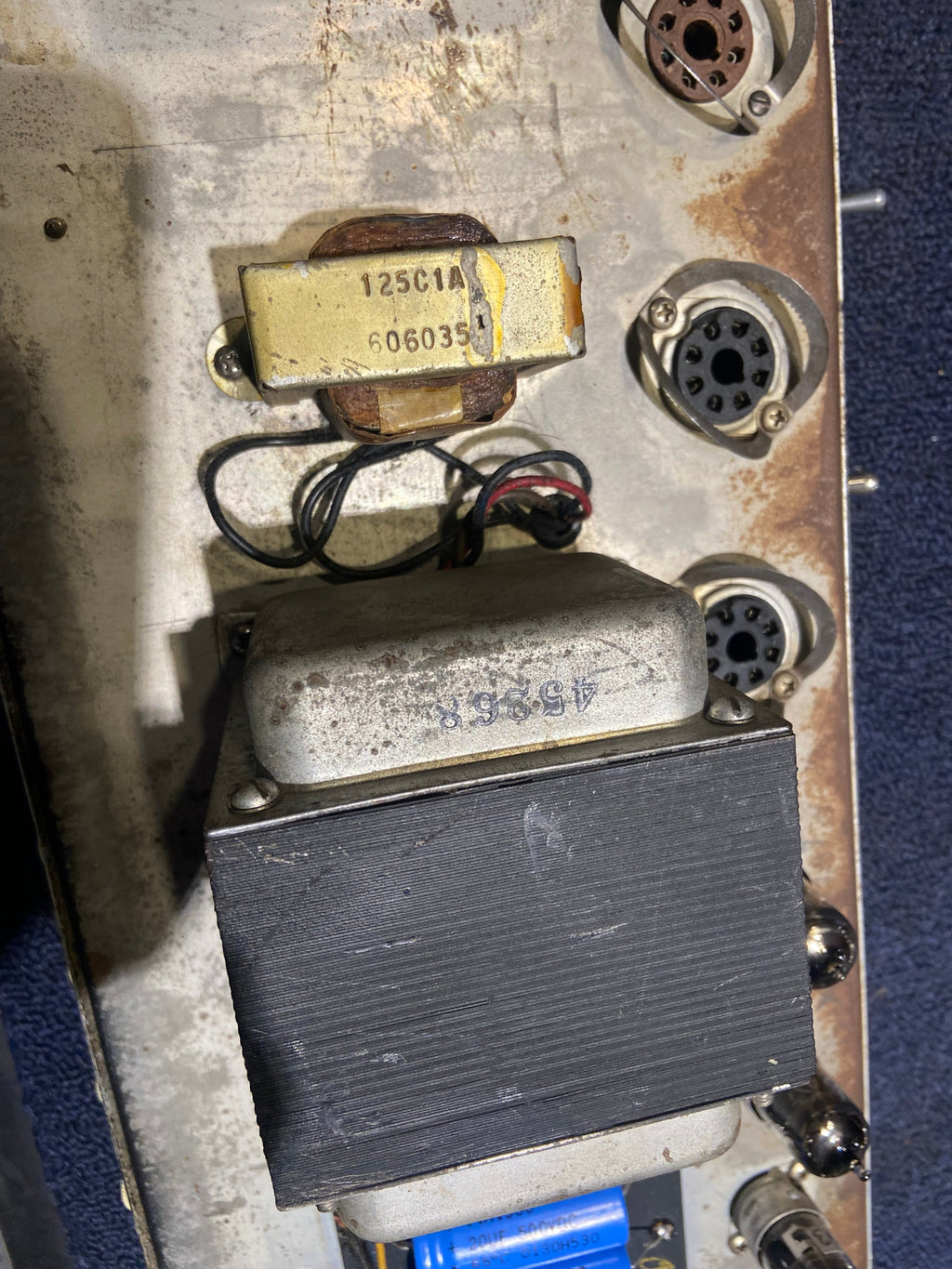 Fender Twin-Amp Blonde 1961 - View 5 | MusicMarket