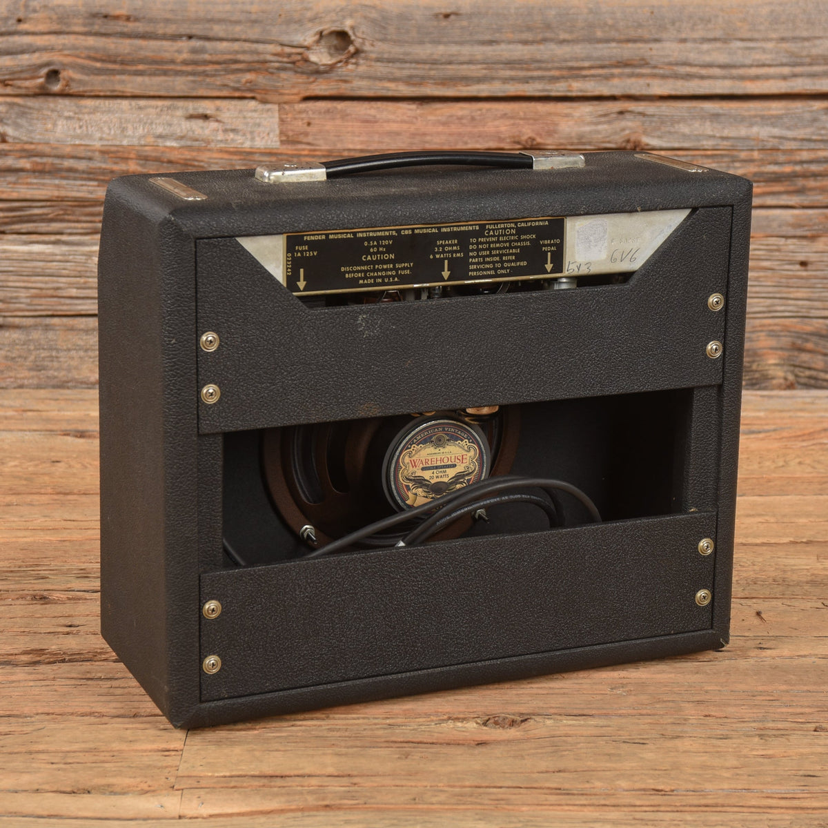 Fender Vibro Champ 1x10" Combo (6L6 Modded) 1975 - View 2 | MusicMarket