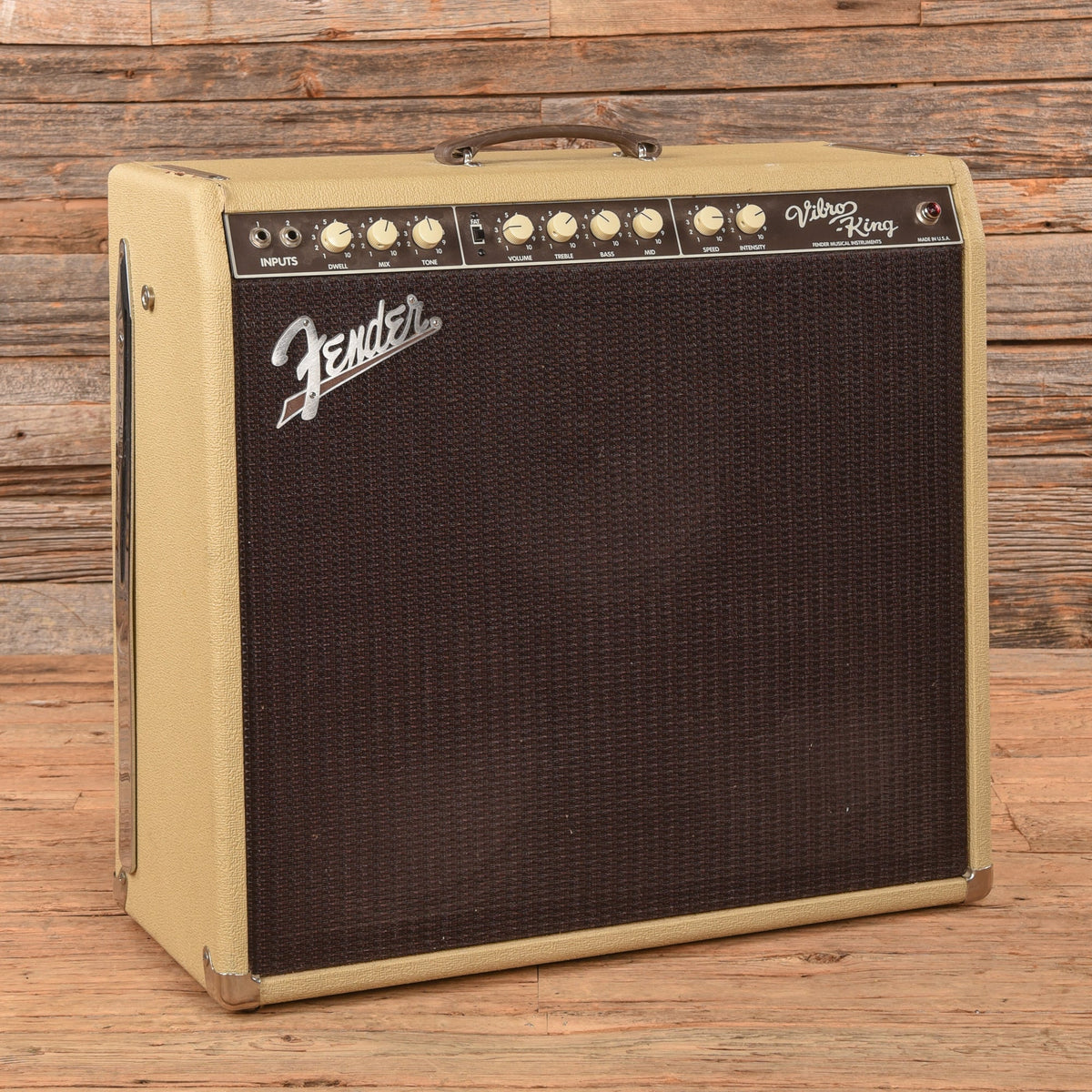 Fender Vibro-King 60-Watt 3x10" Guitar Combo - MusicMarket