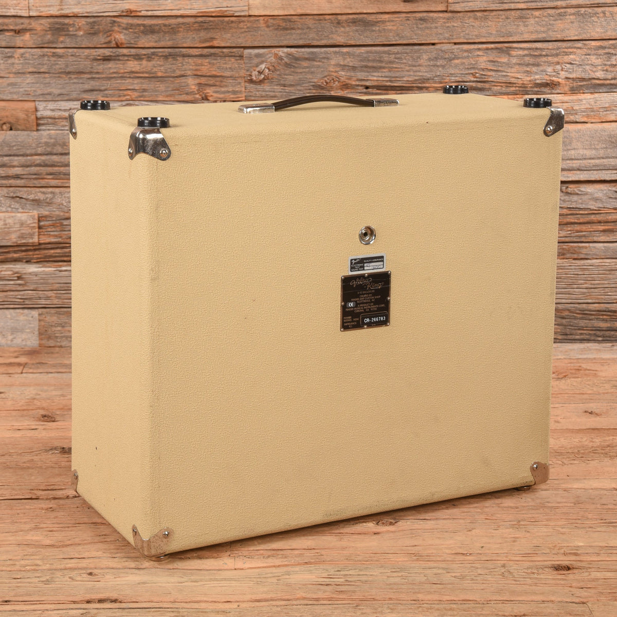Fender Vibro-King VK-212 2x12" Guitar Speaker Cab - View 2 | MusicMarket
