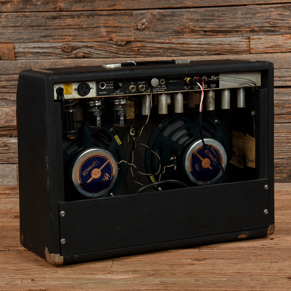 Fender Vibrolux Reverb 2-Channel 35-Watt 2x10" Guitar Combo 1979 - View 2 | MusicMarket