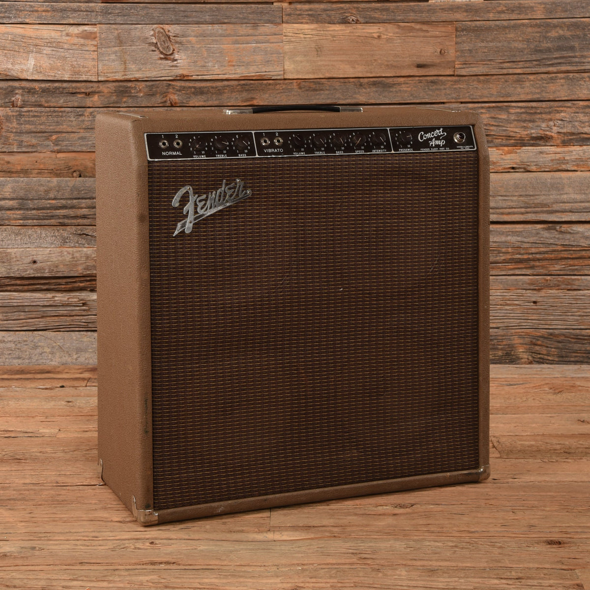Fender Concert Brown 1961 - MusicMarket