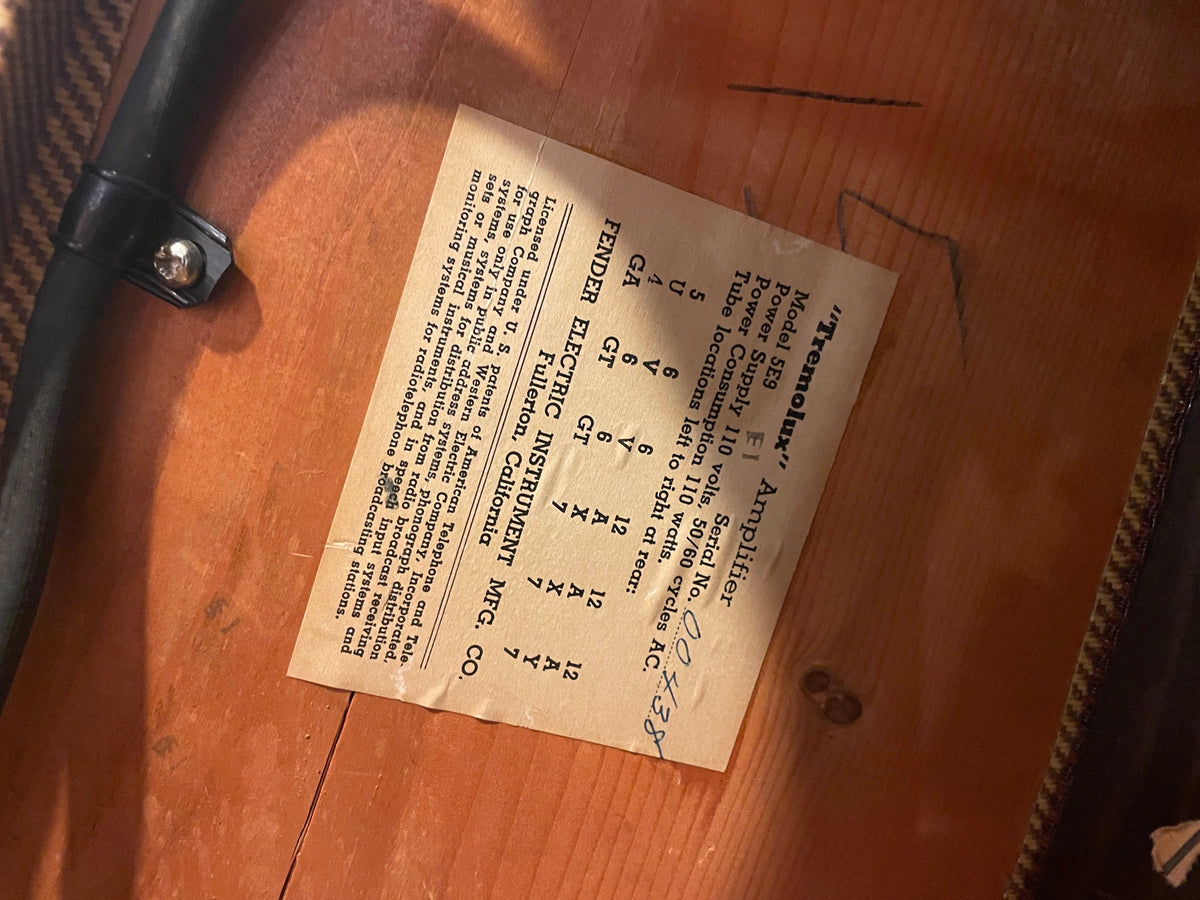 Fender Tremolux 1955 - View 12 | MusicMarket
