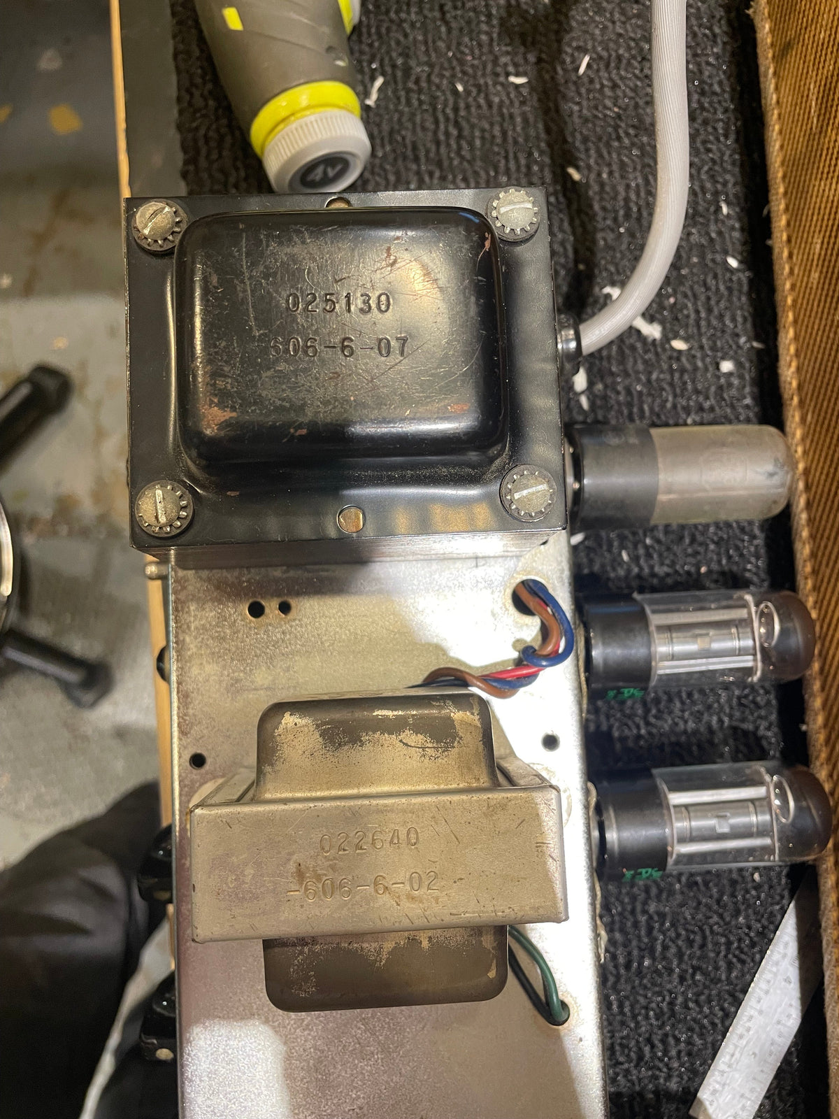 Fender Vibrolux Tweed 1957 - View 8 | MusicMarket